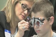 New lenses offer hope to visually impaired [HD]